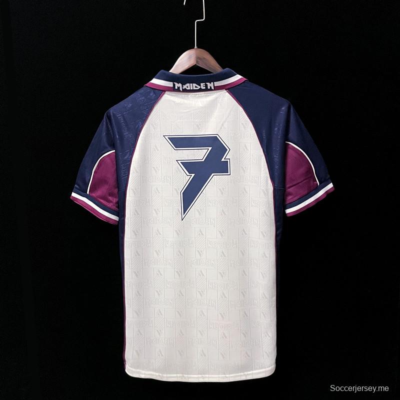 قميص وست هام آيرون مايدن أيرون مايدن لكرة القدم الرجعية لعام 1999
