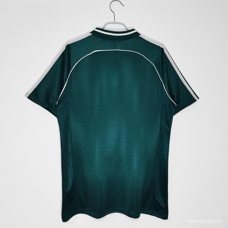 قميص كرة القدم الألماني القديم 1998 خارج الديار 1998
