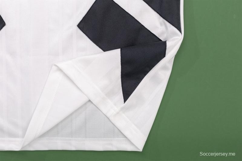 قميص فريق ليفربول 93/95 ريترو 93/95 خارج الديار
