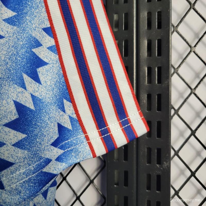 قميص مانشستر يونايتد 90/92 ريترو 90/92 خارج ملعبه
