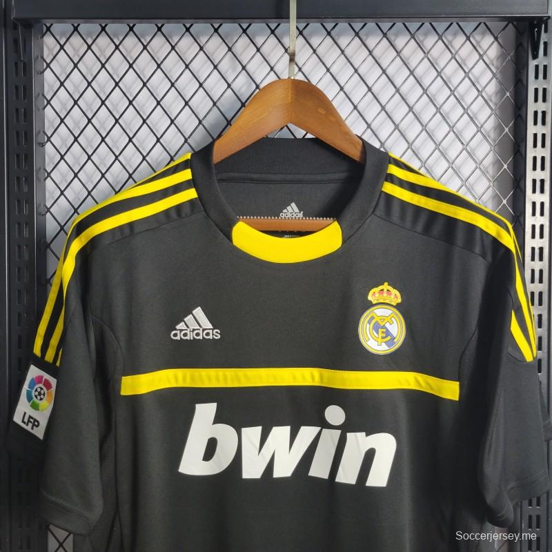 قميص ريترو 2011/12 ريال مدريد 2011/12 أسود لحارس مرمى ريال مدريد
