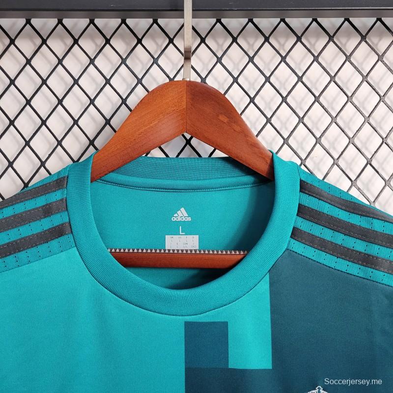 قميص ريترو طويل الأكمام 17-18 ريال مدريد الثالث أزرق اللون الأزرق
