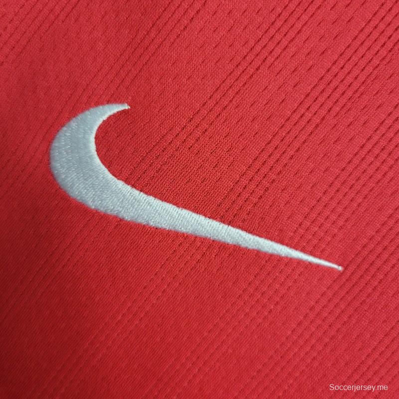 قميص بأكمام طويلة ريترو بأكمام طويلة 07-08 مانشستر يونايتد في الدوري الإنجليزي الممتاز
