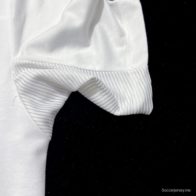 قميص كرة قدم إنجلترا 2010 ريترو 2010
