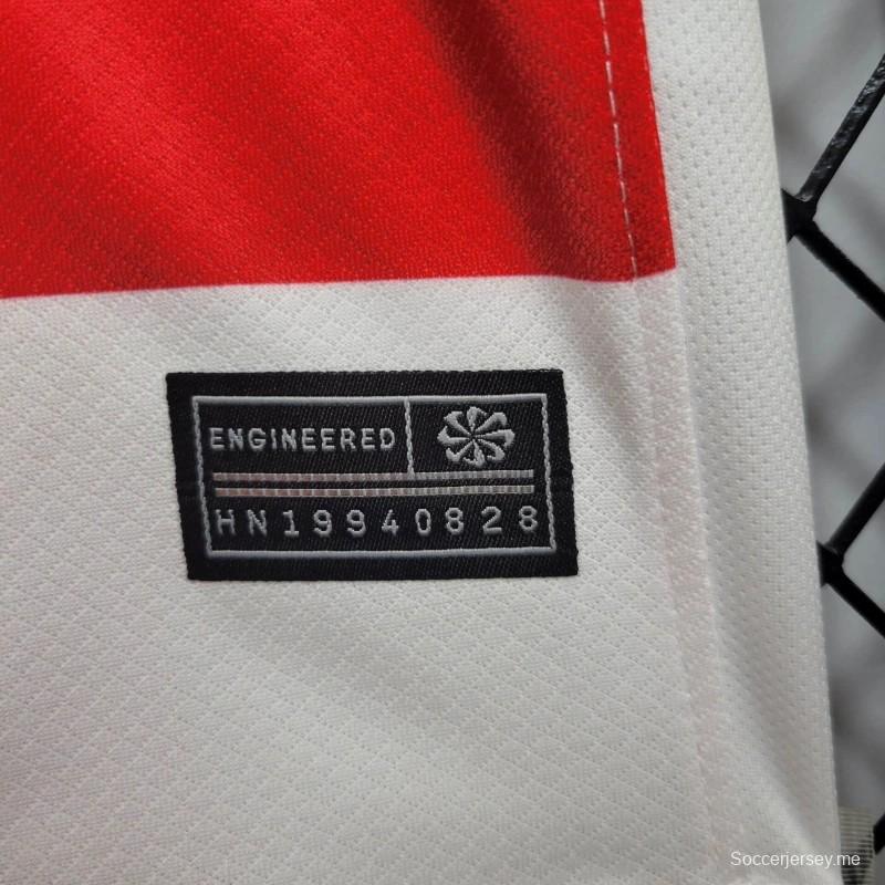 24/25 كرواتيا 24/25 كرواتيا هوم جيرسي
