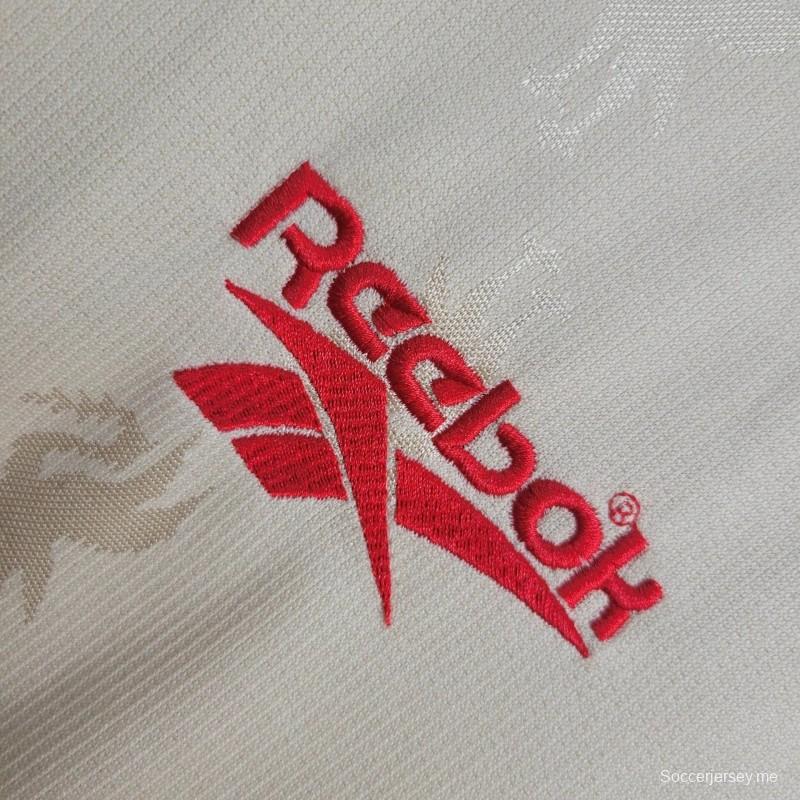 قميص فريق ليفربول 1996/1996/96 ريترو خارج الديار
