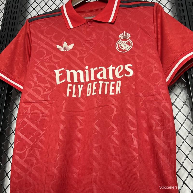 24/25 قميص ريال مدريد الأحمر 24/25
