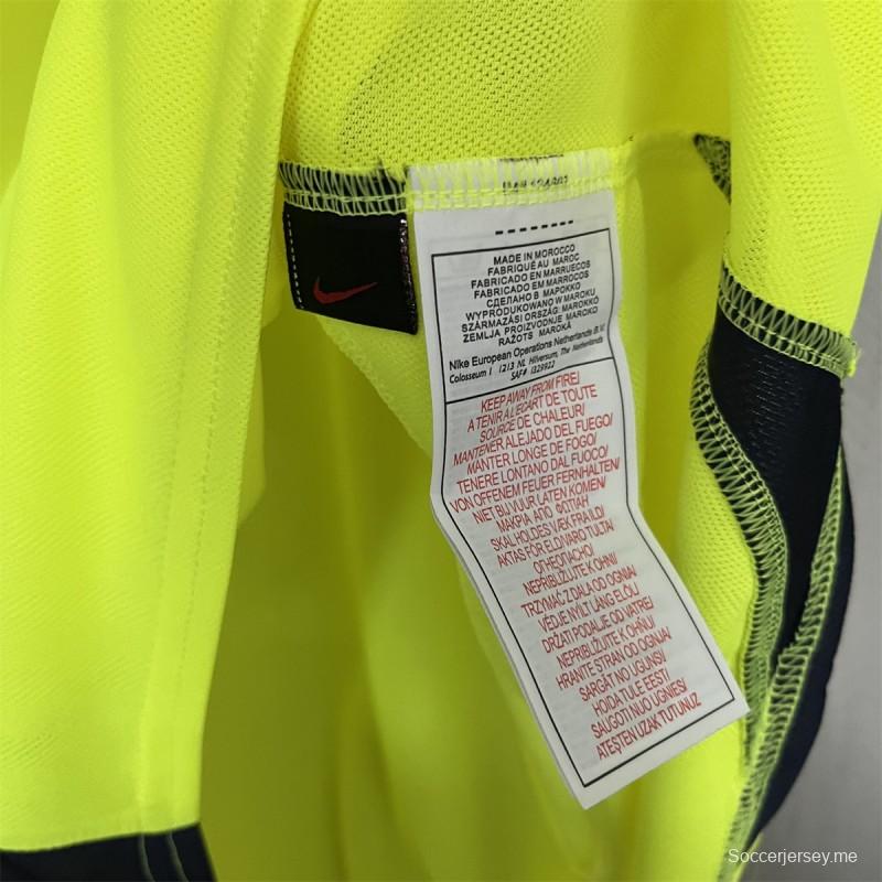 قميص برشلونة الرجعية 2005/2006 ذهاباً وإياباً