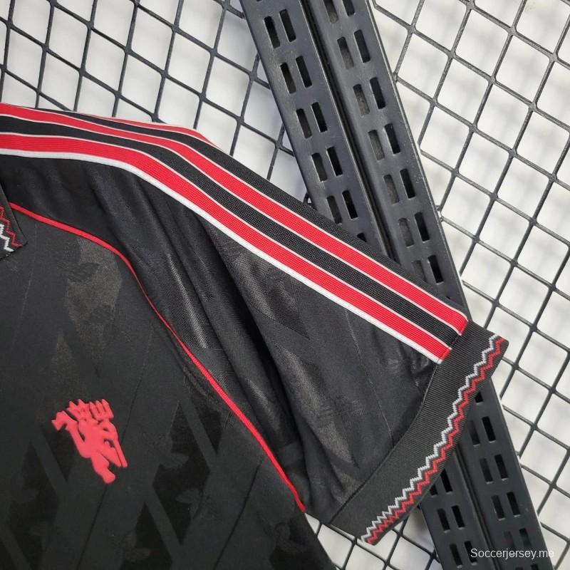 24/25 ريترو مانشستر يونايتد