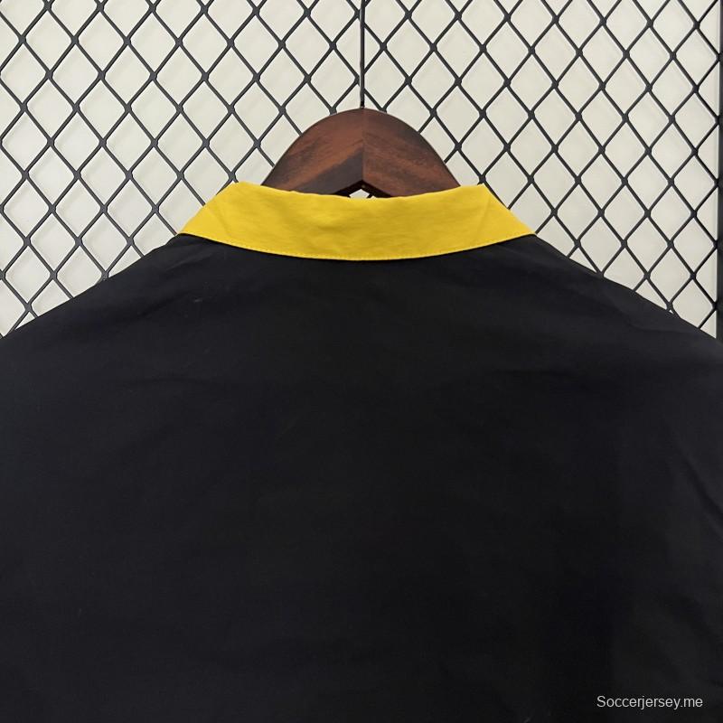 24/25 سترة ريـال مدريد صفراء/حمراء عاكسة قابلة للرياح