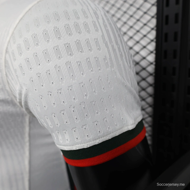 25/26 نسخة اللاعب 25/26 قميص تشيلسي خارج ملعبه