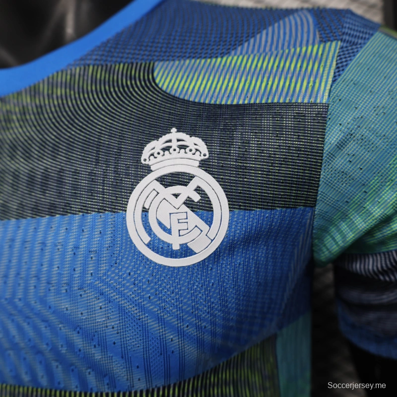 إصدار 25/26 لاعب 25/26 نسخة ريال مدريد الخاصة