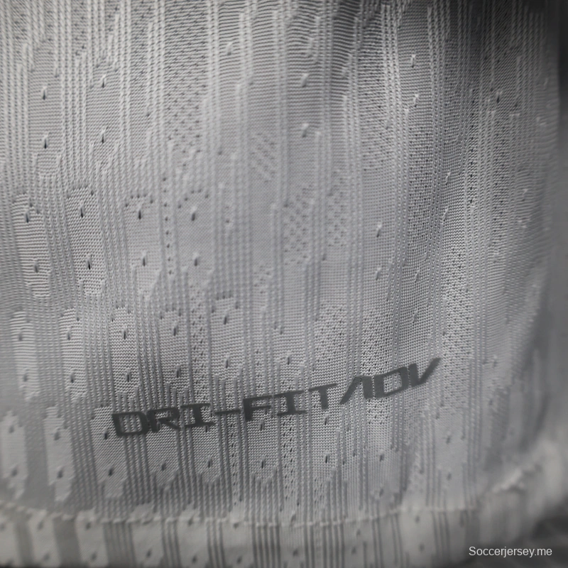 25/26 نسخة اللاعب 25/26 قميص تشيلسي خارج ملعبه