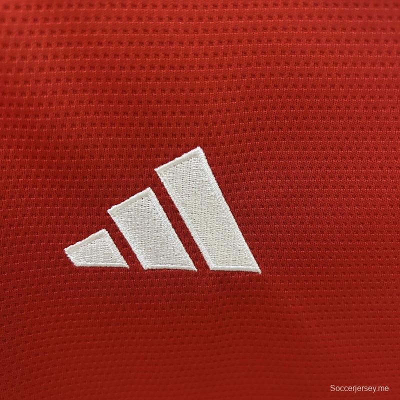 25/26 قميص فريق إس سي إنترناسيونال للسيدات على أرضه