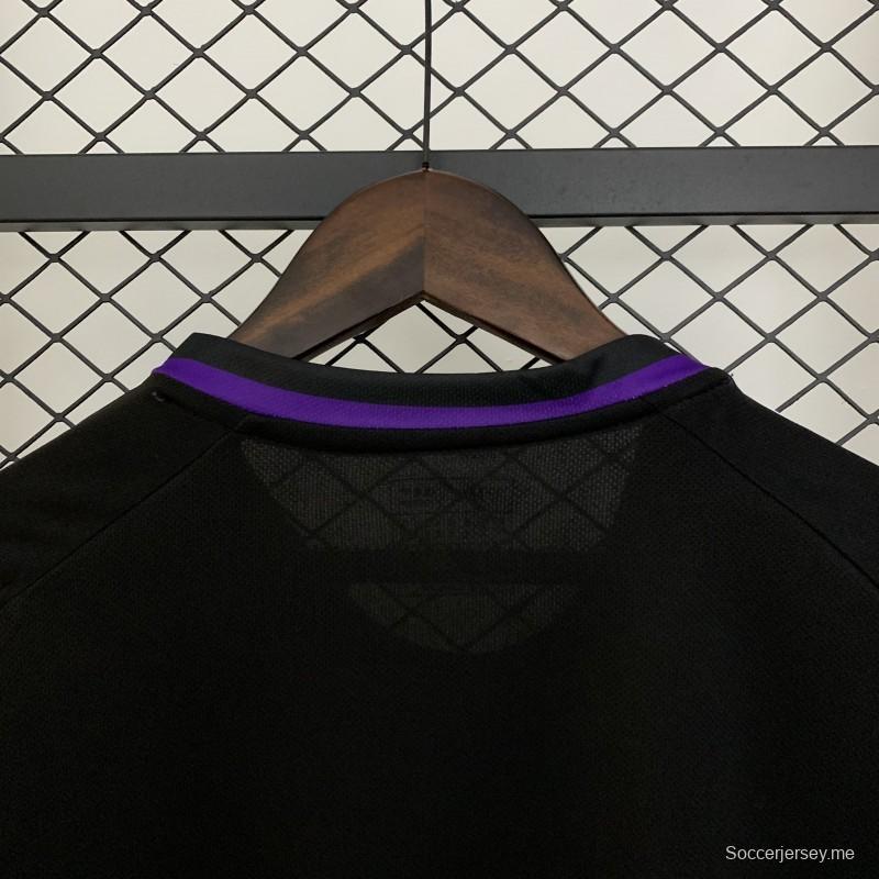 25/26 قميص ريال مدريد الوردي البنفسجي الخاص 25/26