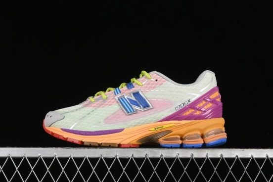 New Balance 1906 Series Retro Dad Style Casual Running Shoes - M1906RKL