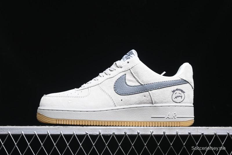 Nike Air Force 1 '07 Low Ghostface Collaboration - Light Grey Pigskin Low-Top Casual Sneakers - DF0188-022