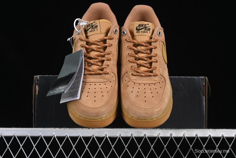 Nike Air Force 1 '07 WB Low-Top Sneakers with Full-Length Hexagonal Air Cushion - CJ9179-200