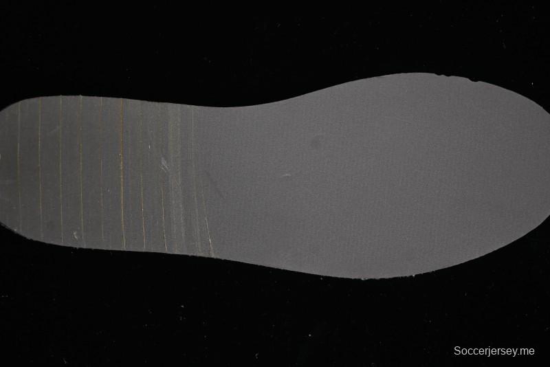 Nike Dunk Low SB Casual Sneakers with Deconstructed Laces and Ribbon Bow Design - DH9765-102