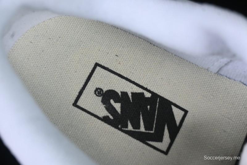 Vans Knu Skool Low-Top Retro Chunky Sneakers - VN000CS0239