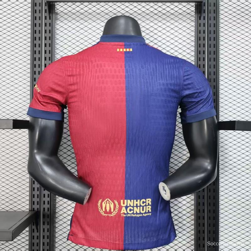 إصدار اللاعب 25/26 قميص نادي برشلونة مع قميص "T.S. 1989" الوردي اللون الوردي