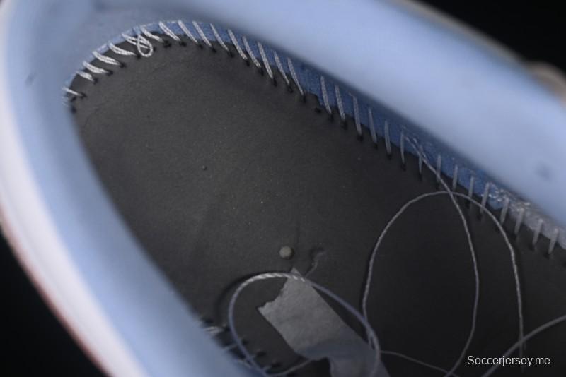 حذاء نايك اير جوردان 1 اير جوردان 1 لاو AJ1 كارفينج باللون الوردي - IB8859-101