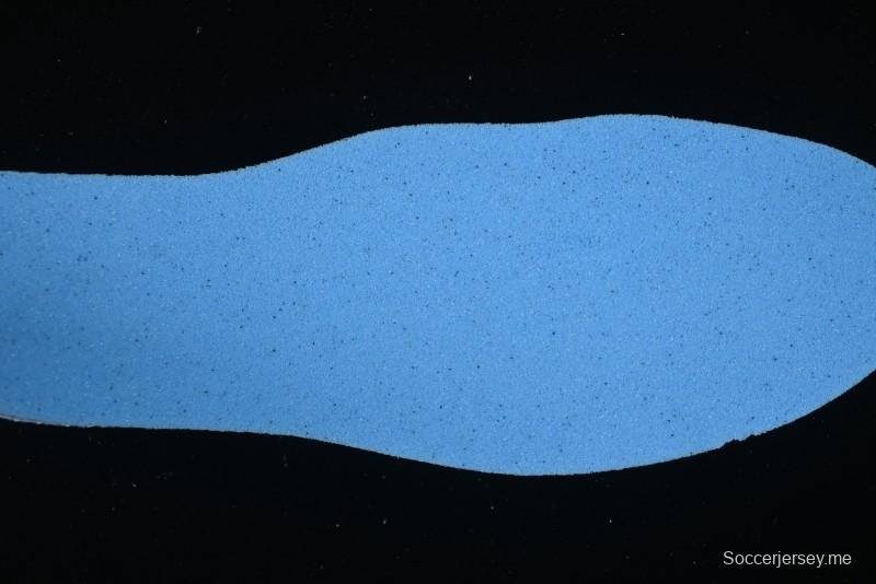 حذاء جري كاجوال من سلسلة NB9060 من نيو بالانس بتقنية التوسيد ABZORB - U9060AAB