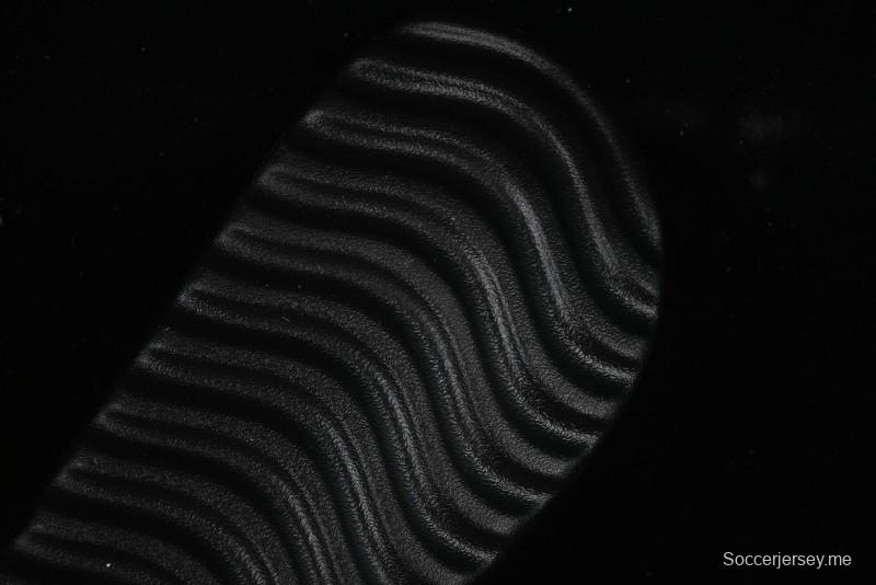 صندل زنسوري من أديداس - JP9579