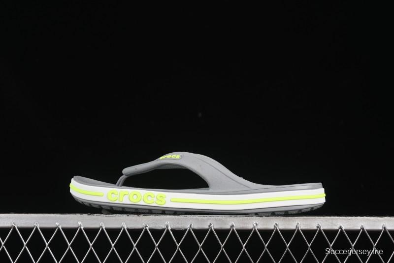 صندل كلاوج كلاوج كلاسيكي من كروكس من سلسلة باياباند كلاوج كلاوج كلاوج صيفي كلاسيكي للارتداء على الشاطئ في الأماكن الداخلية والخارجية قباقيب صديقة للماء - B.D4