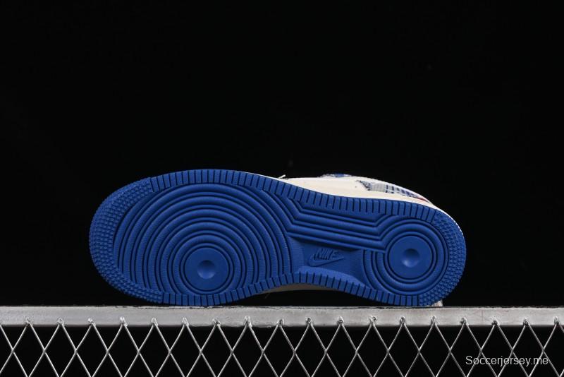 حذاء نايك اير فورس 1 '07 منخفض من نايك ستاسي كولاج بالتعاون مع ستاسي سنيكرز دنيم متدرج - XS1958-586