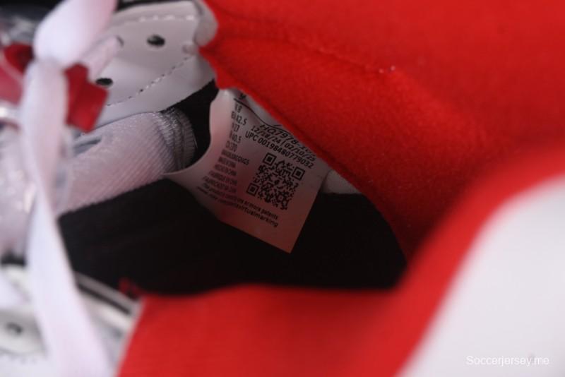 حذاء نايك اير جوردان 5 ريترو لكرة السلة نايك اير جوردان 5 ريترو بلون أحمر ناري ولسان أسود - HQ7978-101