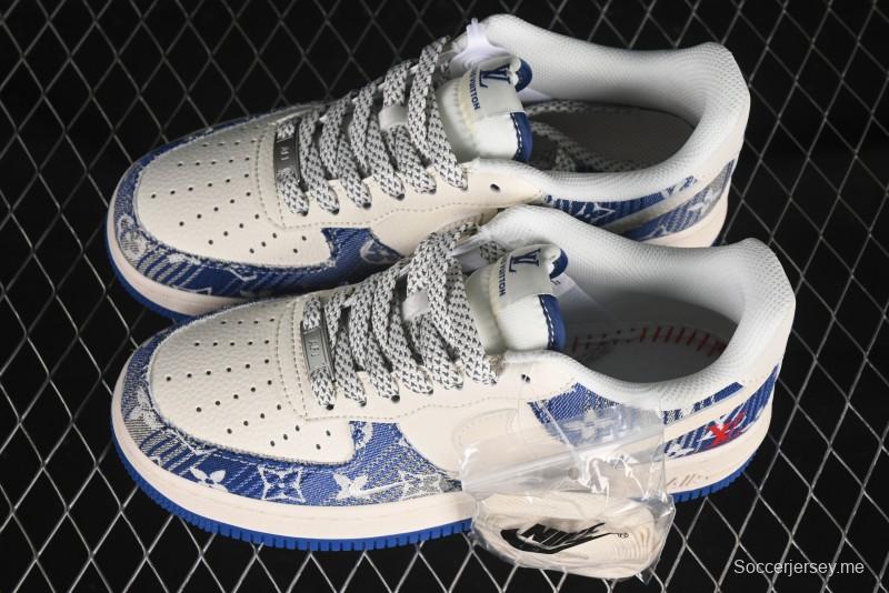 حذاء نايك اير فورس 1 '07 منخفض من نايك ستاسي كولاج بالتعاون مع ستاسي سنيكرز دنيم متدرج - XS1958-586