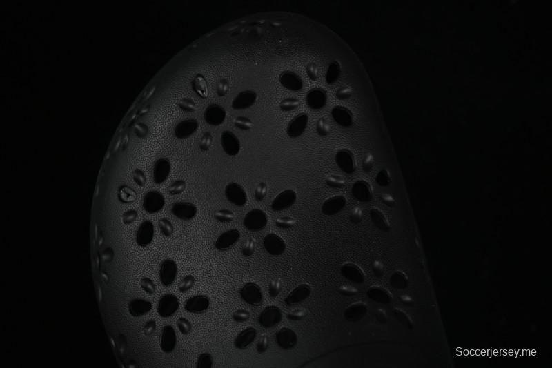 صندل كروكس كلاسيك كلوغ الشاطئي ثنائي الاتجاه ذو فتحات تهوية - B.D4