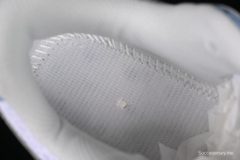 حذاء جري كلاسيكي كلاسيكي ريترو كلاسيكي من نايك في 5 رنر ميلينيوم بنعل وسطي من الفوم - HQ7901-103