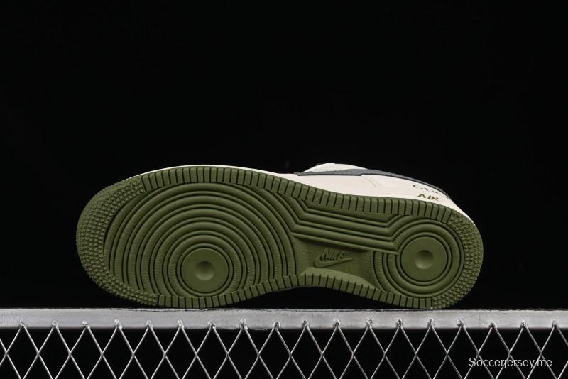 حذاء نايك اير فورس 1'07 المنخفض من نايك اير فورس 1'07 تعاون غوتشي أخضر بنقشة رمادي كاجوال - XS1958-563