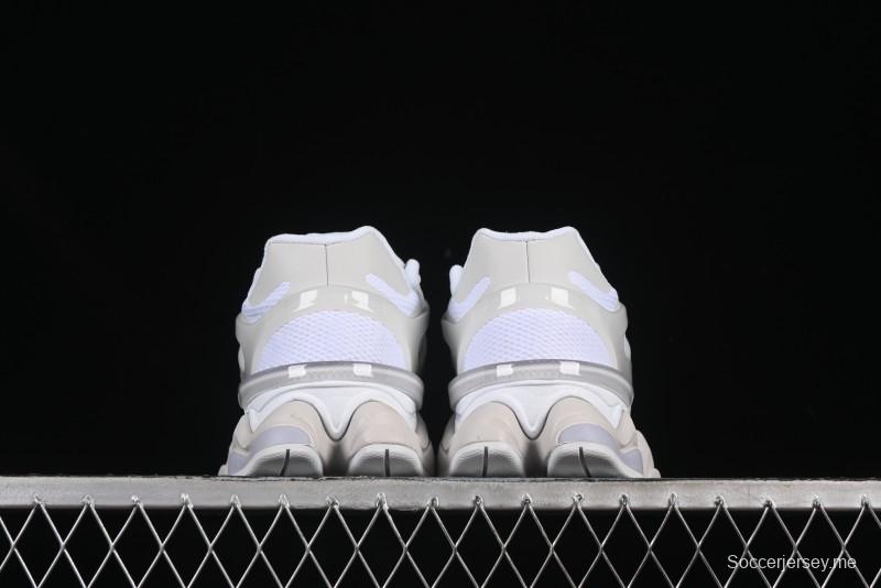 حذاء جري كاجوال من سلسلة NB9060 من نيو بالانس بتقنية التوسيد ABZORB - U9060AAB