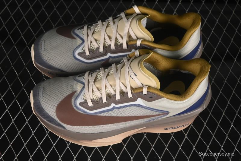 حذاء الجري زوم فلاي 6 ألترا باونس خفيف الوزن من نايك زوم فلاي 6 مع لوحة من ألياف الكربون - HV4366-072