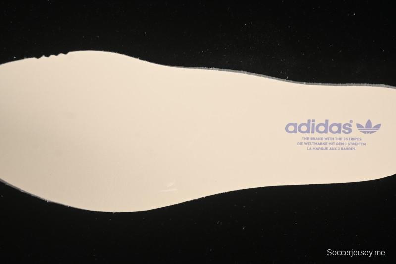 حذاء رياضي كاجوال سامبا أو جي من أديداس - JI2678