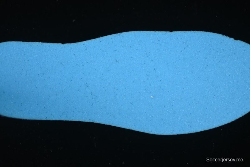 حذاء جري كاجوال 9060 ريترو كاجوال من نيو بالانس بتقنية توسيد أبزورب - U9060SP