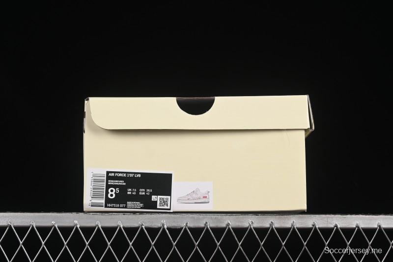 حذاء نايك اير فورس 1 '07 سوبريم سوبريم سوبريم سنيكرز نايك اير فورس 1 '07 سوبريم سوبريم تعاون دوال تون رمادي مطبوع كاجوال - HH7518-077