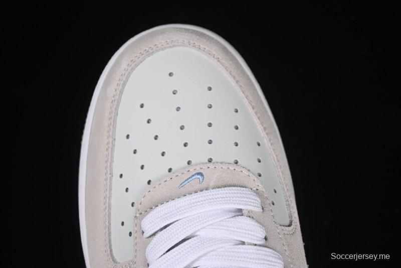 حذاء رياضي نايك اير فورس 1 '07 منخفض كاجوال مع وسادة هوائية كاملة الطول - IB6388-002