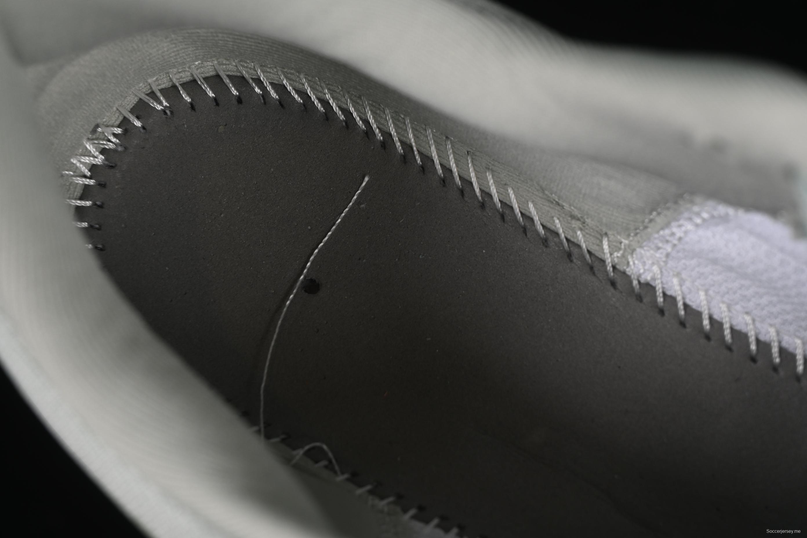 حذاء الجري نايك اير زوم فوميرو 18 مون لاندينج 18 2025 نايك اير زوم فوميرو 18 مون لاندينج 18 2025 حذاء جري كاجوال بتوسيد جديد مع وحدة هواء زوم اير مدمجة - HM6803-002