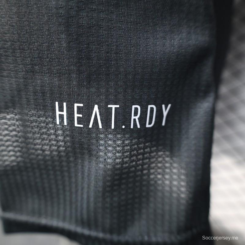 إصدار اللاعب 2025 قميص الجزائر أسود بنقشة زخرفية وردية اللون