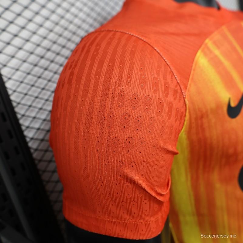 إصدار اللاعب 25/26 قميص نادي برشلونة برتقالي مع قميص متدرج اللهب