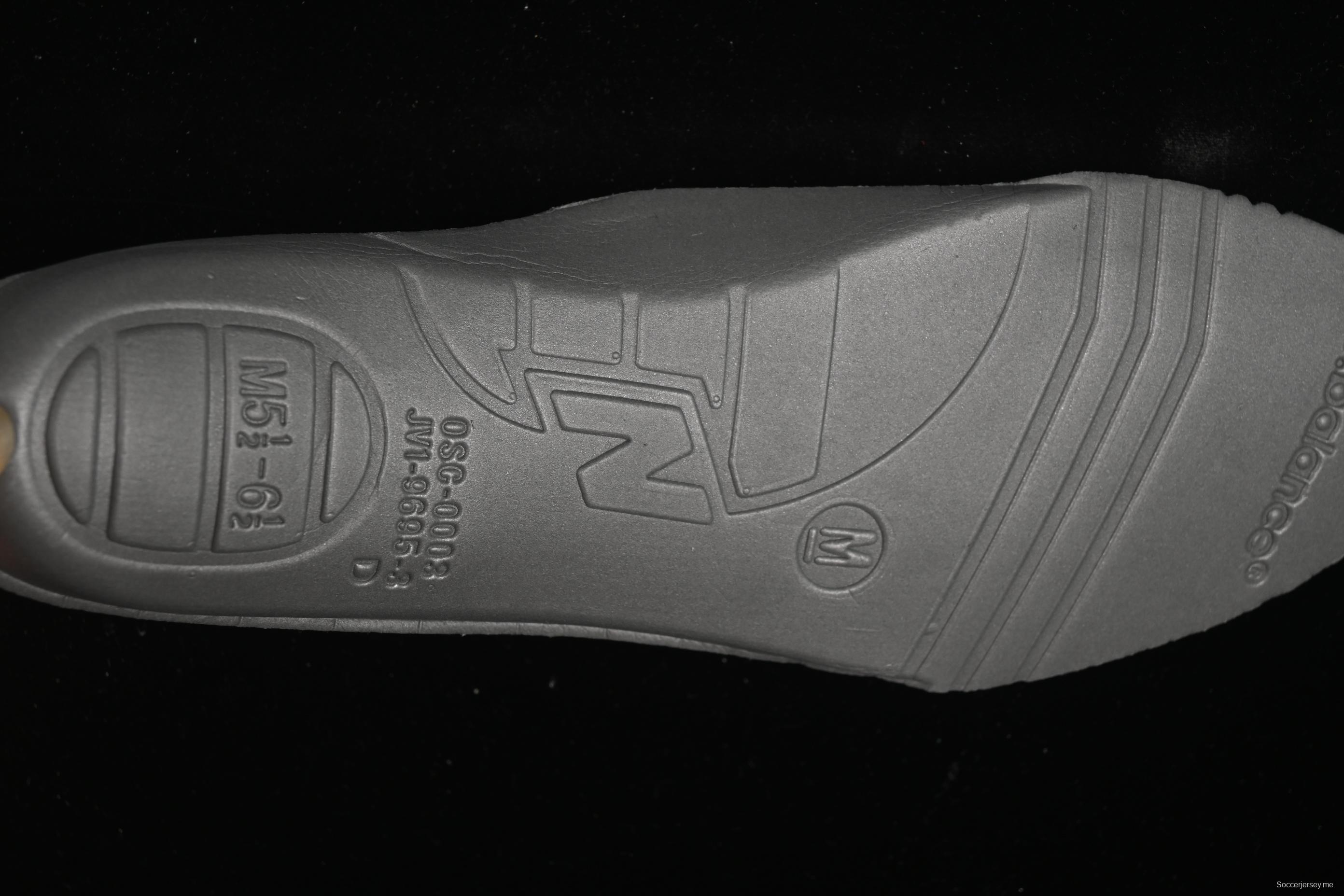 حذاء الجري الكاجوال من سلسلة 1906 من نيو بالانس - M1906AC