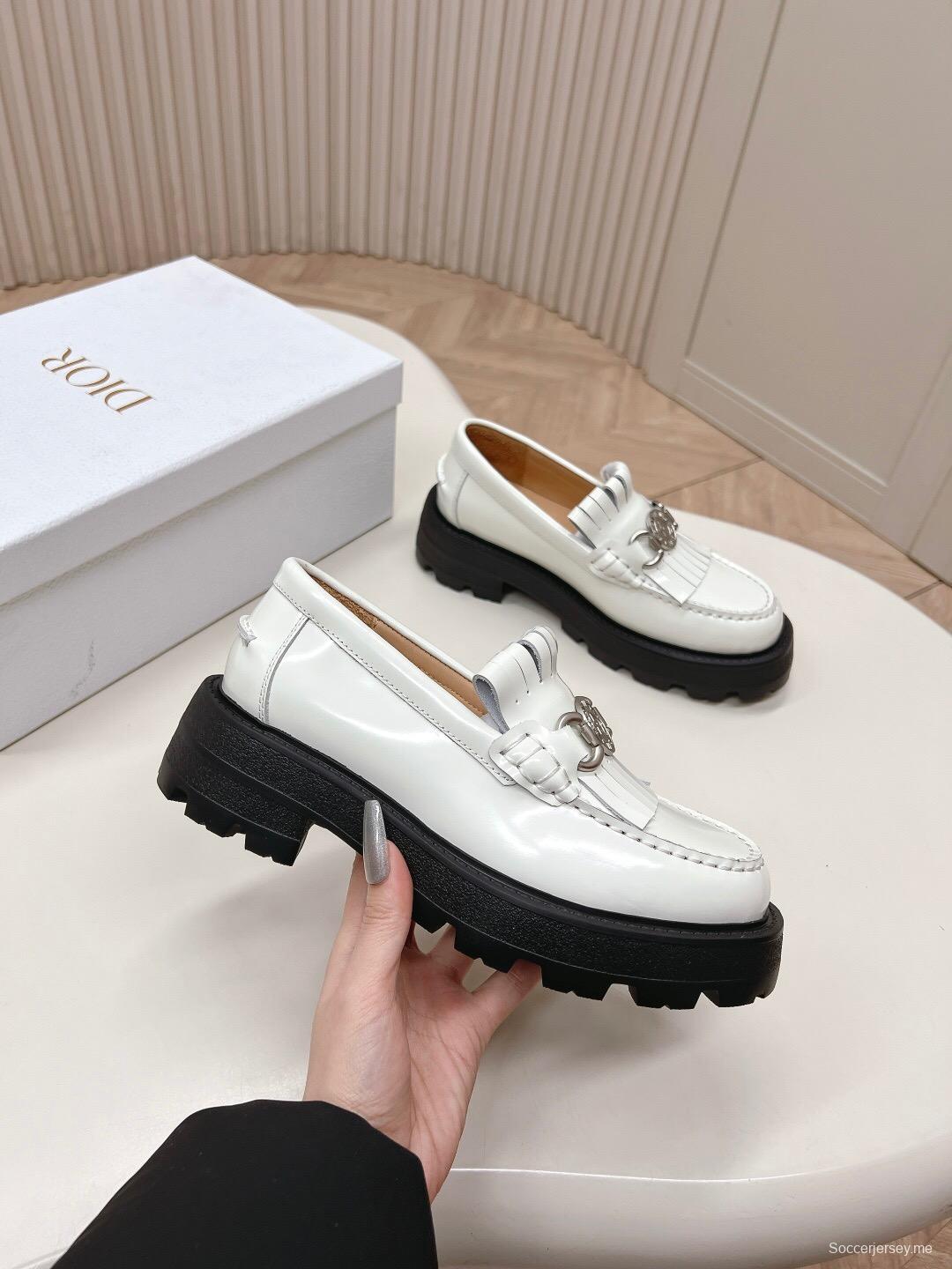 2025 Women Dior White Leather Loafers Metal Buckle KFY00350