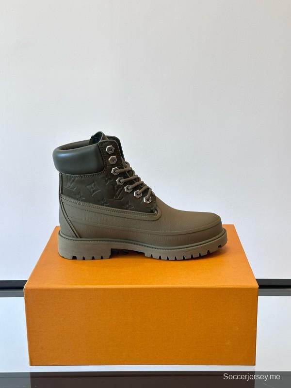 2024 Men Louis Vuitton Brown Rubber Leather Combat Boots MJ00390