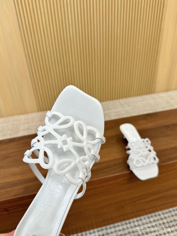 2025 Women Loewe White Leather Sandals