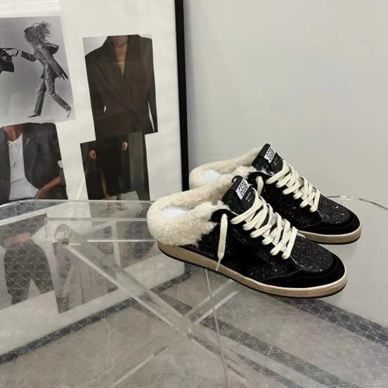 2024 GGDB Black Suede Shearling Slippers MJ00280
