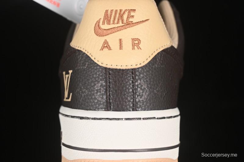 حذاء نايك اير فورس 1 '07 منخفض LV Collaboration حذاء رياضي كاجوال بني اللون - LW9279-007